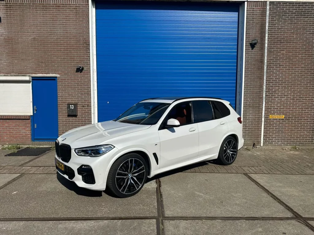 BMW-X5-xDrive40i-High-Executive-5